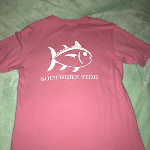 Southern Tide pink pocket tee